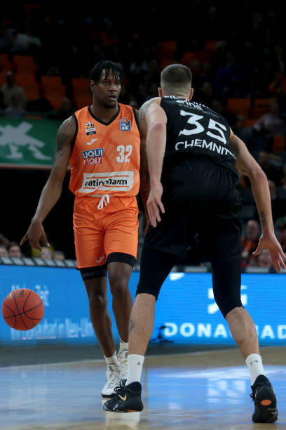 群体中掀起 群体中掀起