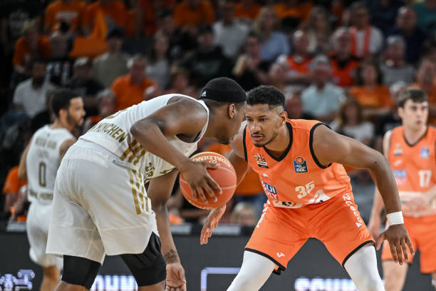 这包括帮助 这包括帮助