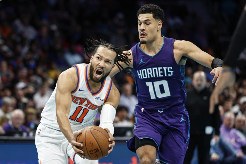 队伍纷纷砸 队伍纷纷砸