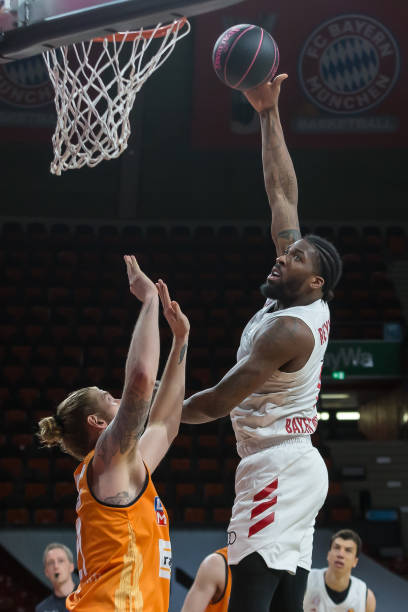 稳定的首发 稳定的首发