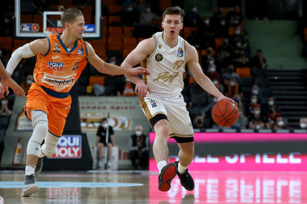 强大的威望 强大的威望