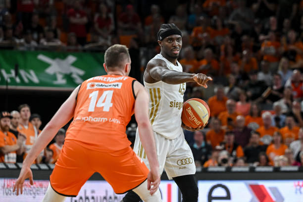 在此次对决 在此次对决